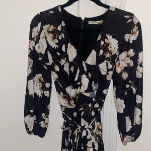 Alice + Olivia floral wrap dress size 6.